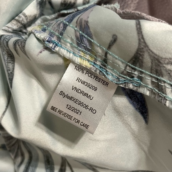 🌴Ron Jon Surf Shop 🏄‍♂️Swim Trunks - Picture 5 of 5